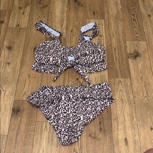 Woman’s NWOT Bikini from Zaful